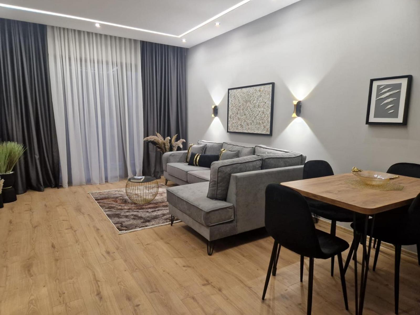 Apartment Daily Rent Tirana
